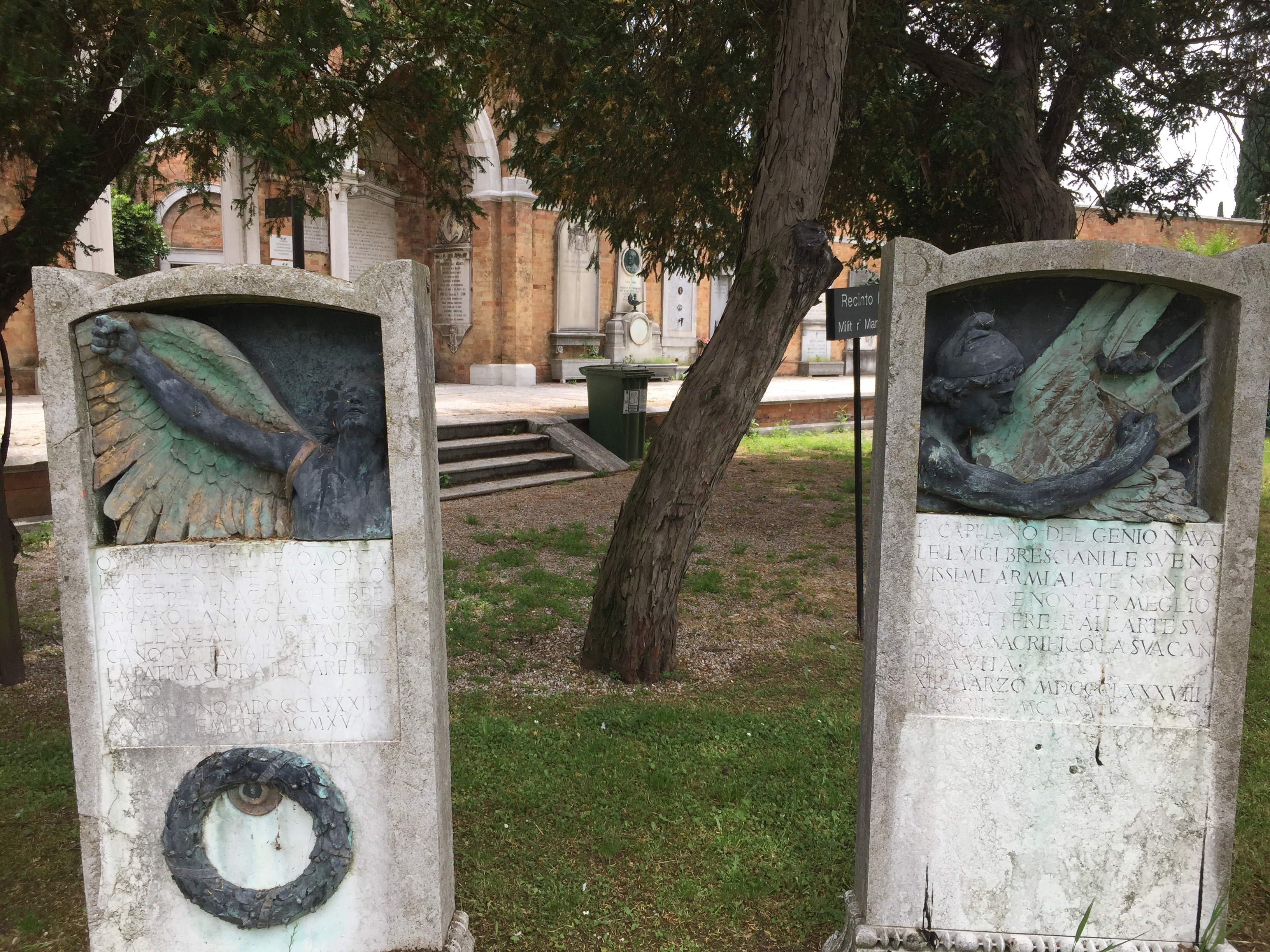 9AF43299-B77D-48B5-83AE-2B41ED512DC6